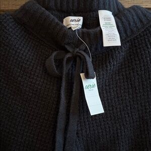 Aerie Black Knit Joggers. This is part of a matching set. Never worn.